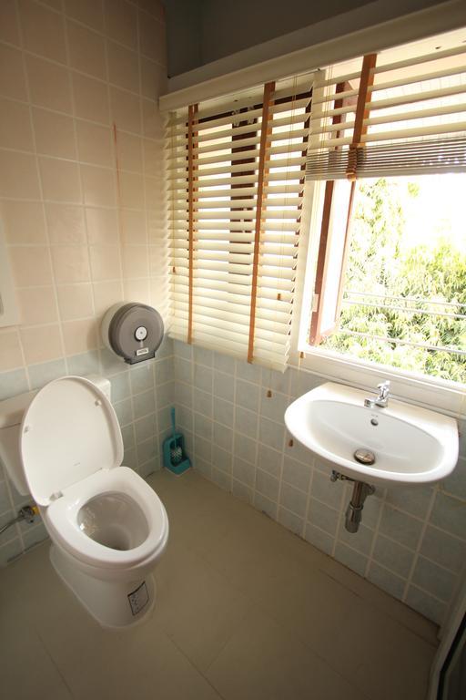 Chanchala Cafe & Hostel Hua Hin Ngoại thất bức ảnh