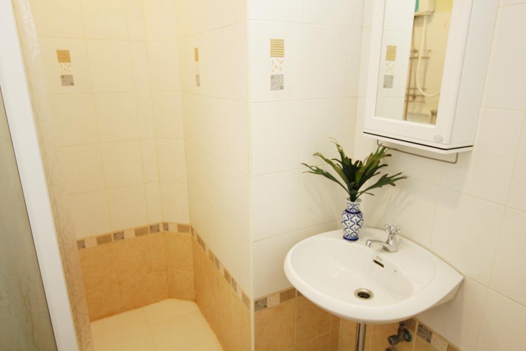 Chanchala Cafe & Hostel Hua Hin Ngoại thất bức ảnh