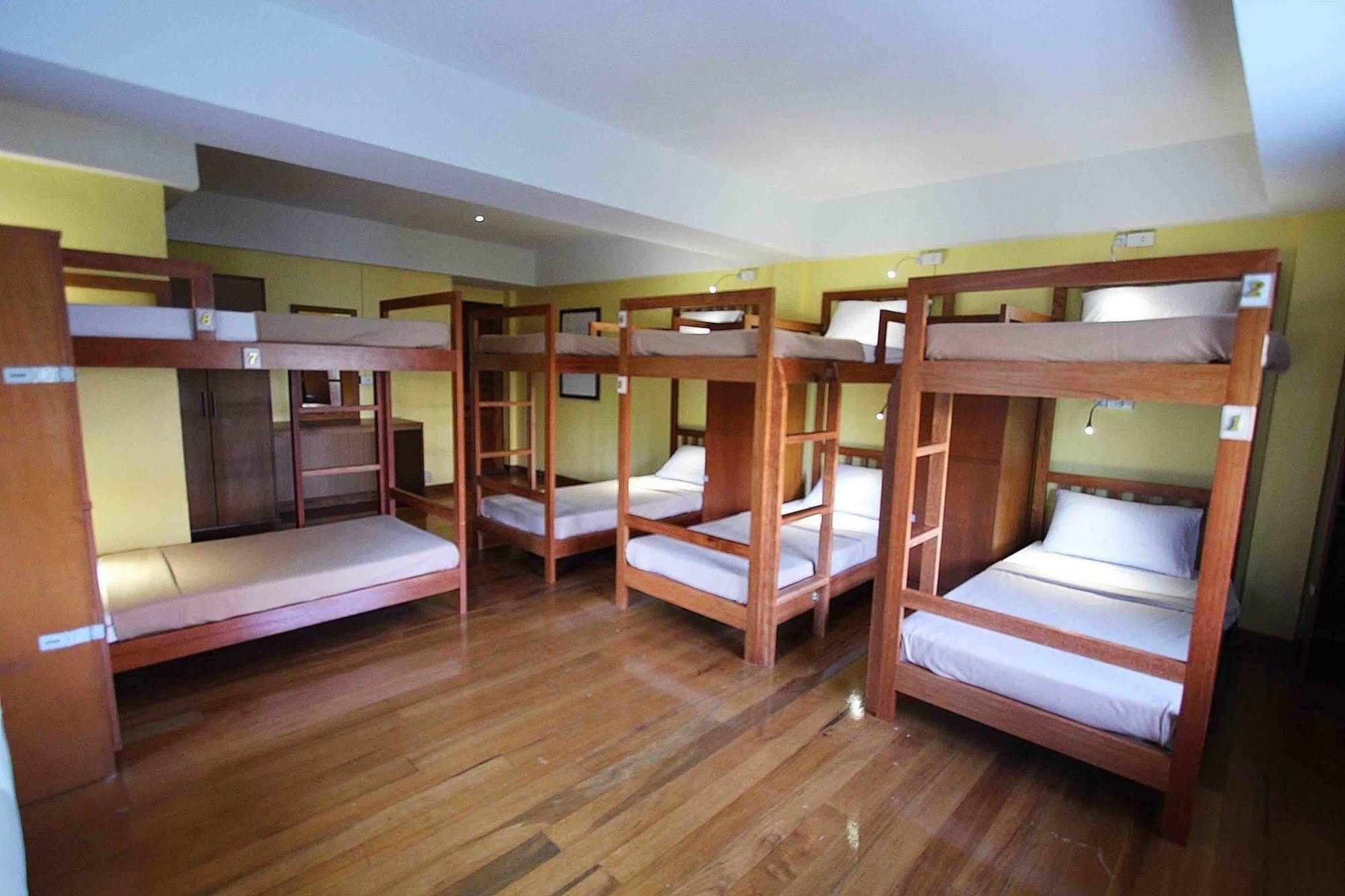 Chanchala Cafe & Hostel Hua Hin Ngoại thất bức ảnh
